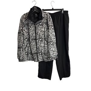 Ac-tiv-ology Womens 1X Zebra Print Windbreaker Jacket and Black Pants Tracksuit‎